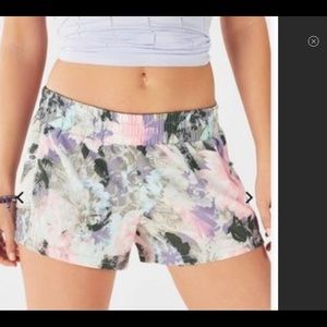 Fabletics Maggie shorts